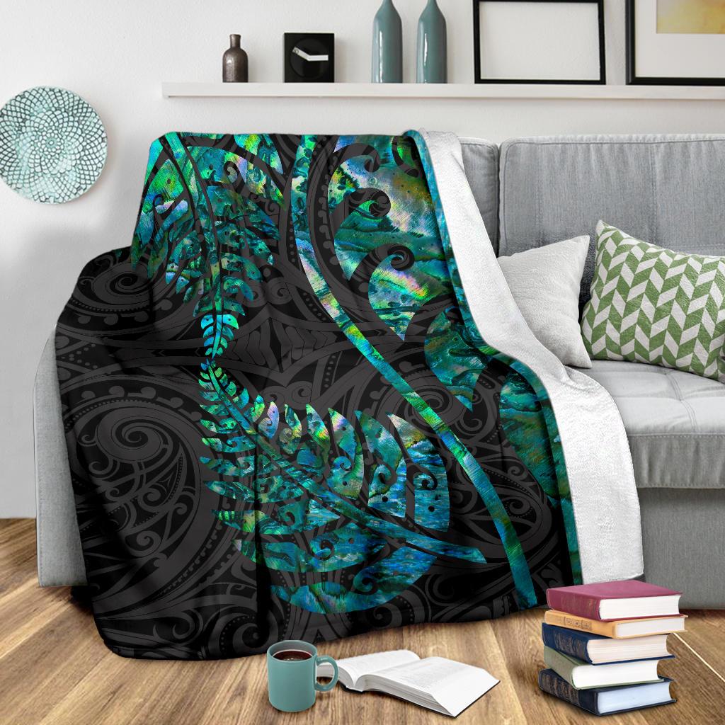 aotearoa-maori-premium-blanket-silver-fern-koru-vibes