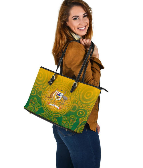 aboriginal-leather-tote-bag-australia-rugby-and-coat-of-arms-ver02