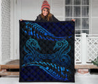 aotearoa-premium-quilt-blue-maori-manaia-with-silver-fern