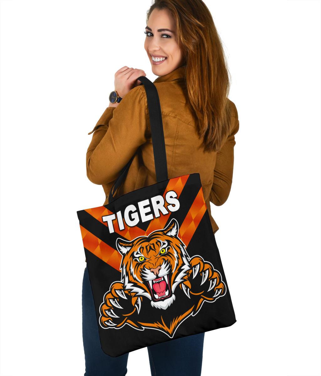 balmain-tote-bag-tigers-black-vibes