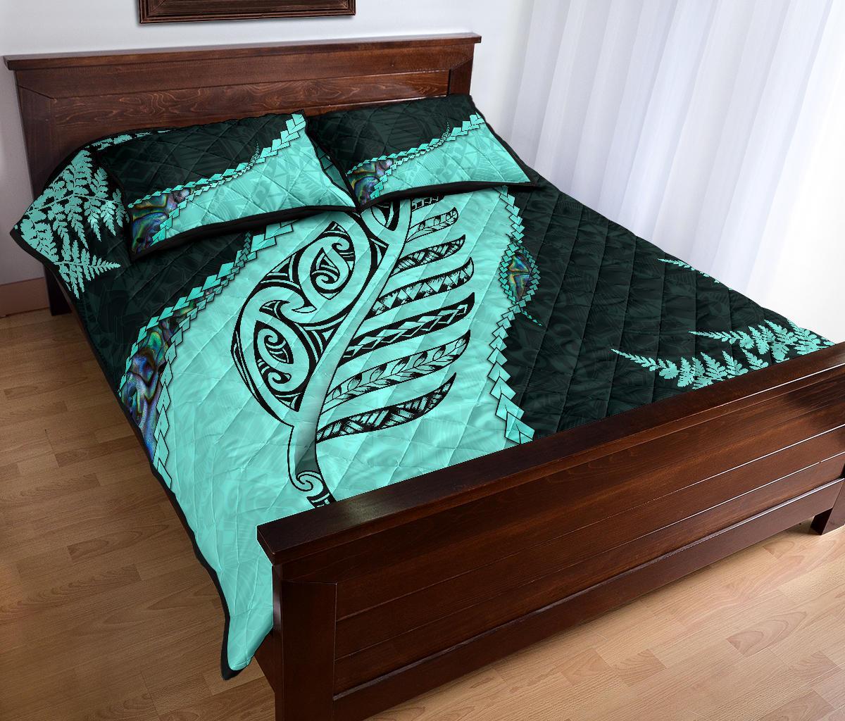 paua-shell-maori-silver-fern-quilt-bed-set-turquoise