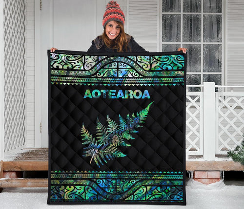 aotearoa-new-zealand-maori-premium-quilt-silver-fern-paua-shell