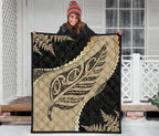 paua-shell-maori-silver-fern-premium-quilt