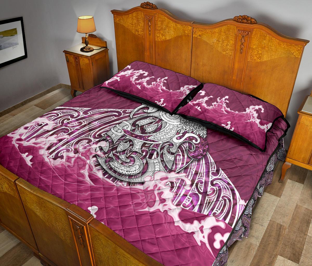 maori-manaia-the-pink-sea-quilt-bed-set