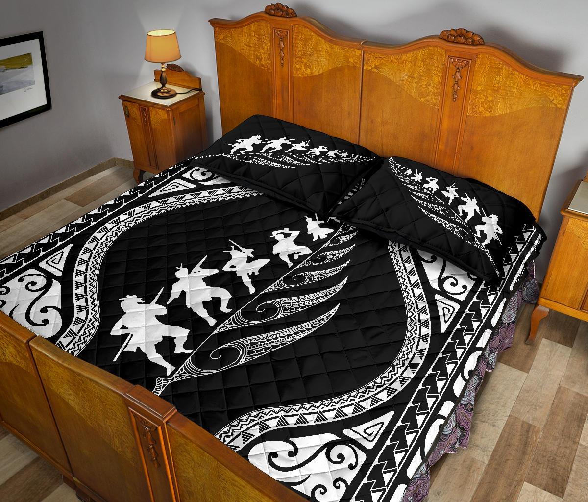 new-zealand-haka-fern-quilt-bed-set-black