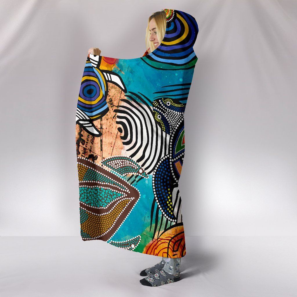 aboriginal-hooded-blanket-turtle-indigenous-art