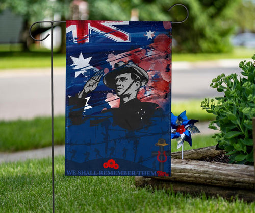 anzac-day-flag-we-shall-remember-them