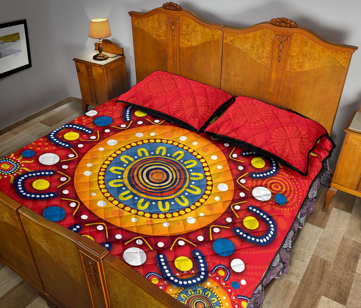 gold-coast-quilt-bed-set-suns-indigenous