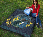 tui-bird-and-kowhai-flower-quilt