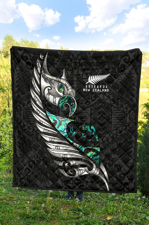 new-zealand-premium-quilt-manaia-paua-fern-wing-white