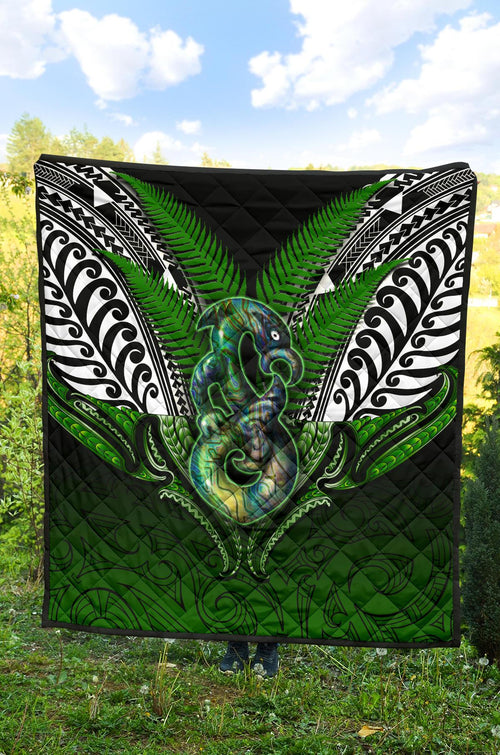 manaia-mythology-premium-quilt-silver-fern-maori-tattoo