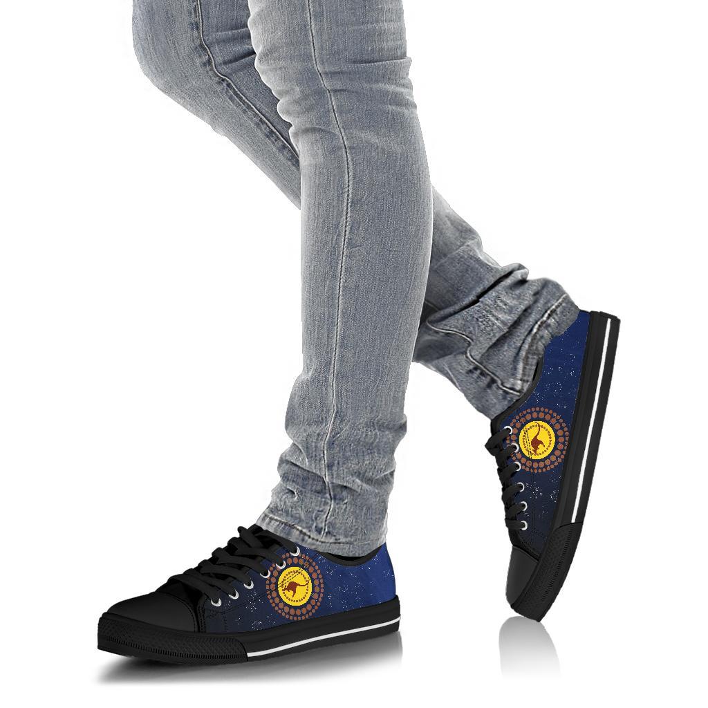 1staustralia-low-top-shoes-kangaroo-on-the-sun