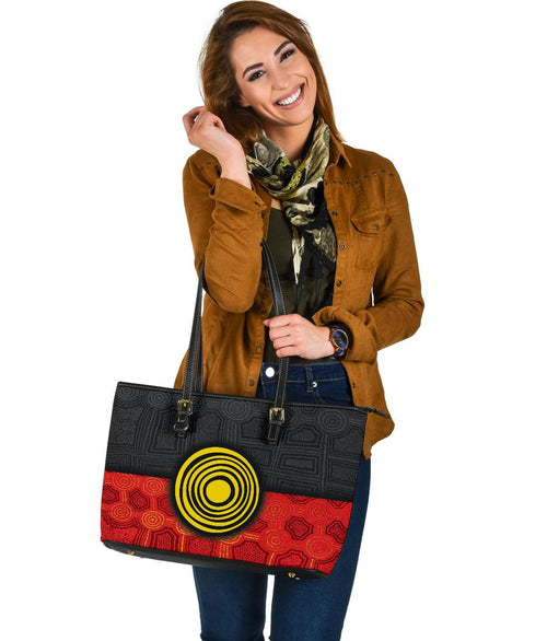 aboriginal-large-leather-tote-bag-aussie-indigenous-flag