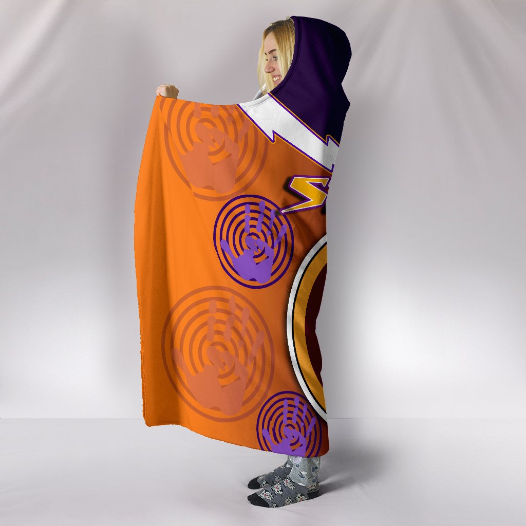 melbourne-hooded-blanket-storm-style
