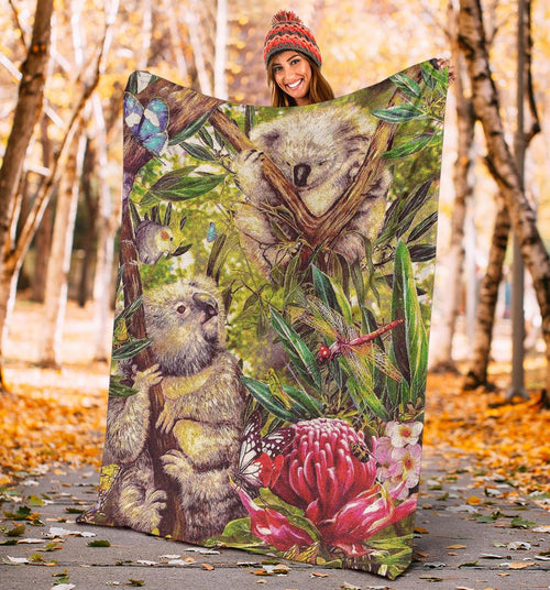 koala-premium-blanket-3d-koala-with-waratah-flower-blanket