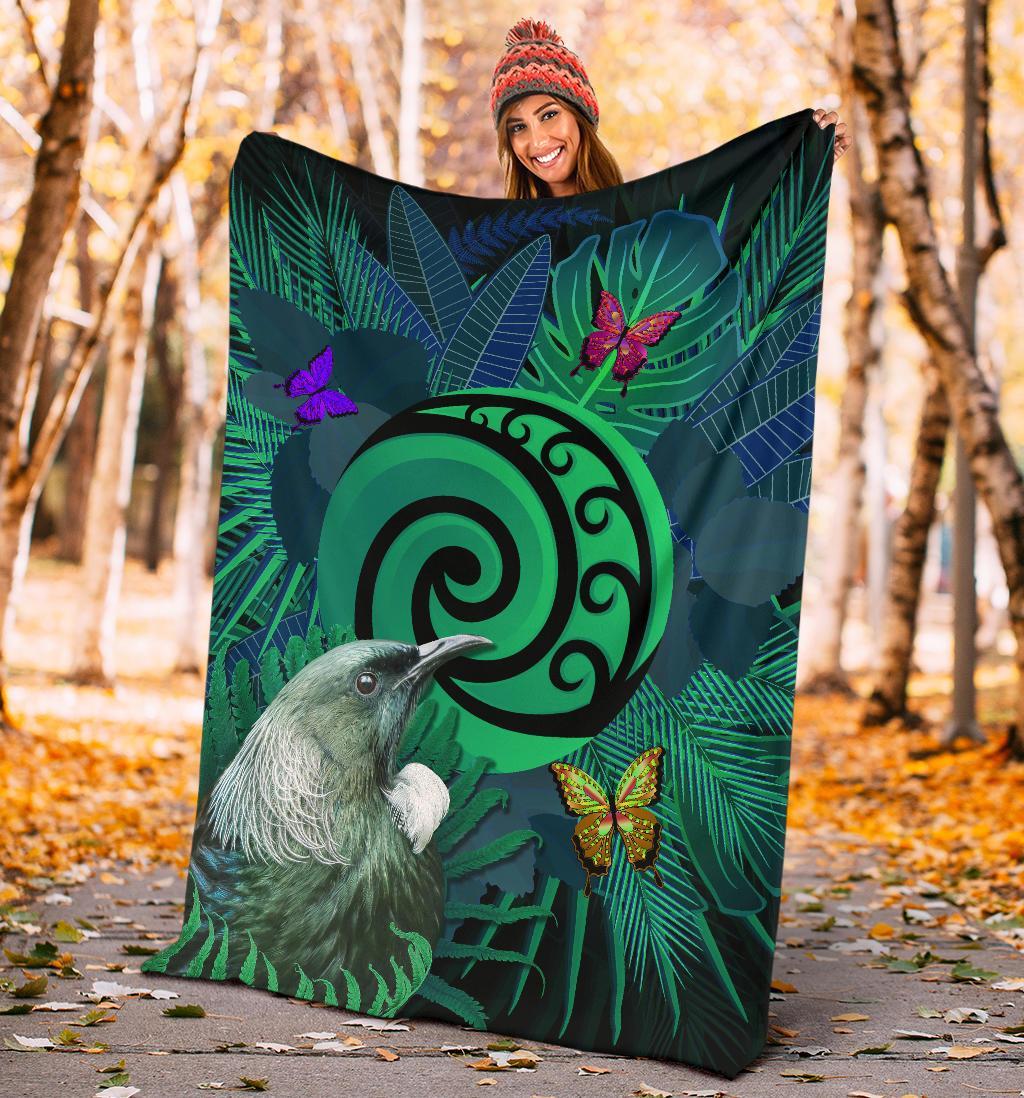 new-zealand-premium-blanket-koru-fern-mix-tui-bird-tropical-floral-turquoise