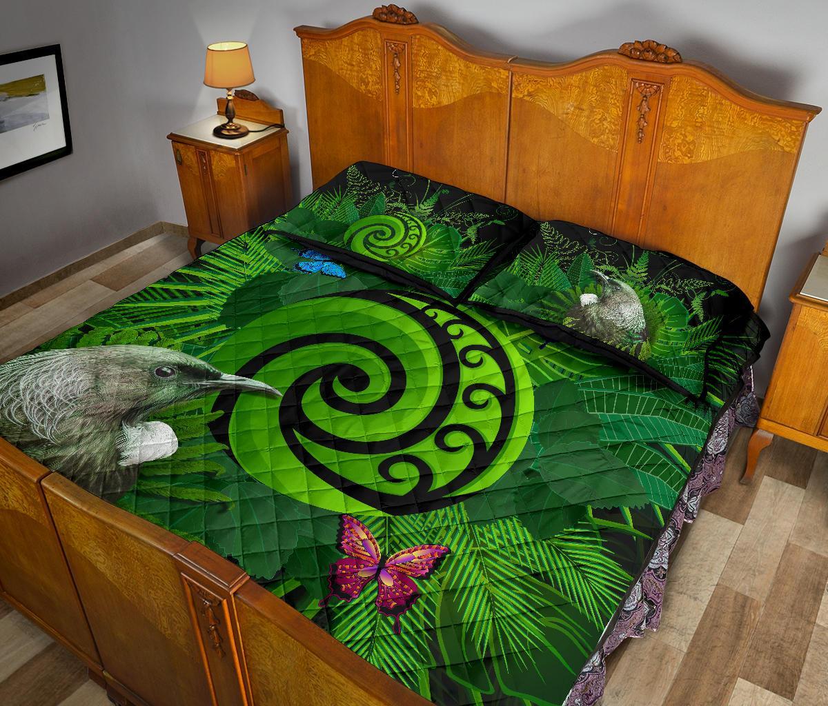 new-zealand-quilt-bed-set-koru-fern-mix-tui-bird-tropical-floral