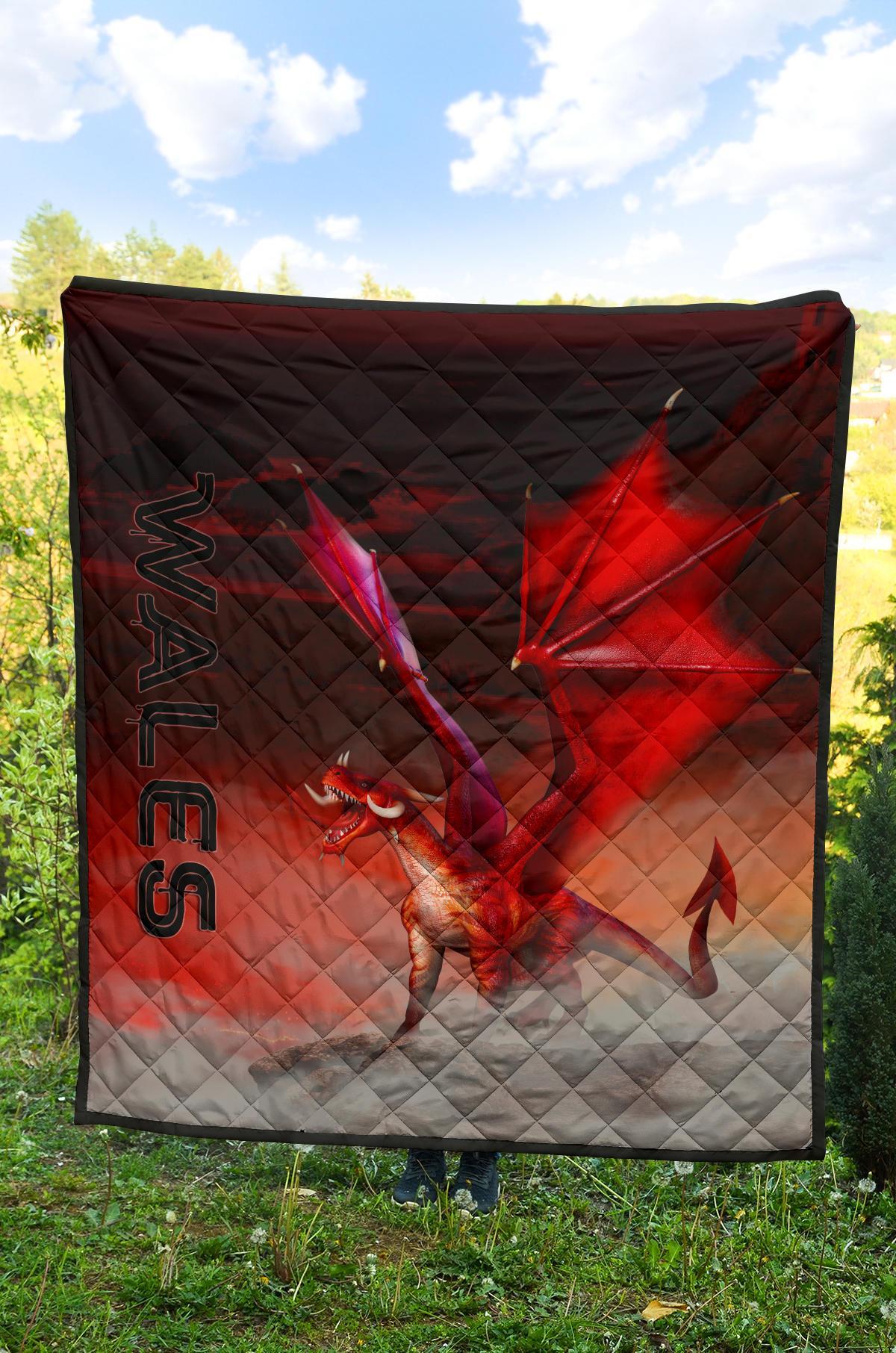 wales-premium-quilt-dragon-ty-mawr-lighthouse