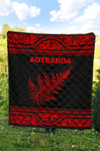 aotearoa-new-zealand-maori-premium-quilt-silver-fern-red