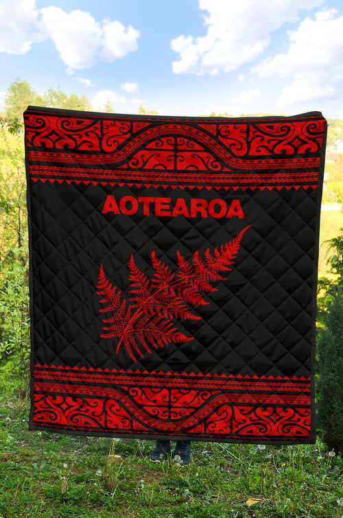 aotearoa-new-zealand-maori-premium-quilt-silver-fern-red