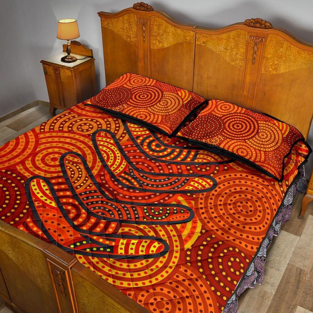 aboriginal-personalised-quilt-bed-set-aboriginal-boomerangs-and-dot-circle