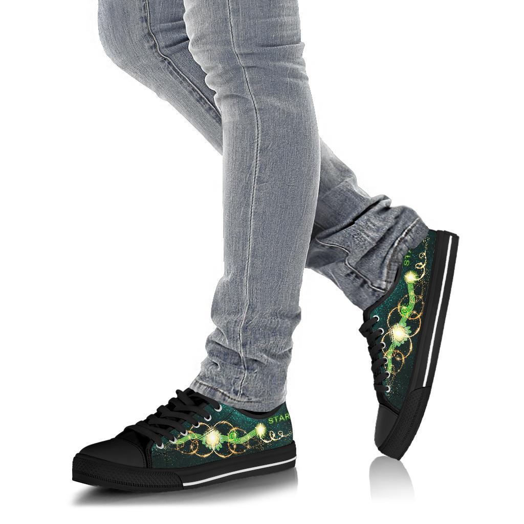 melbourne-low-top-shoe-stars-indigenous