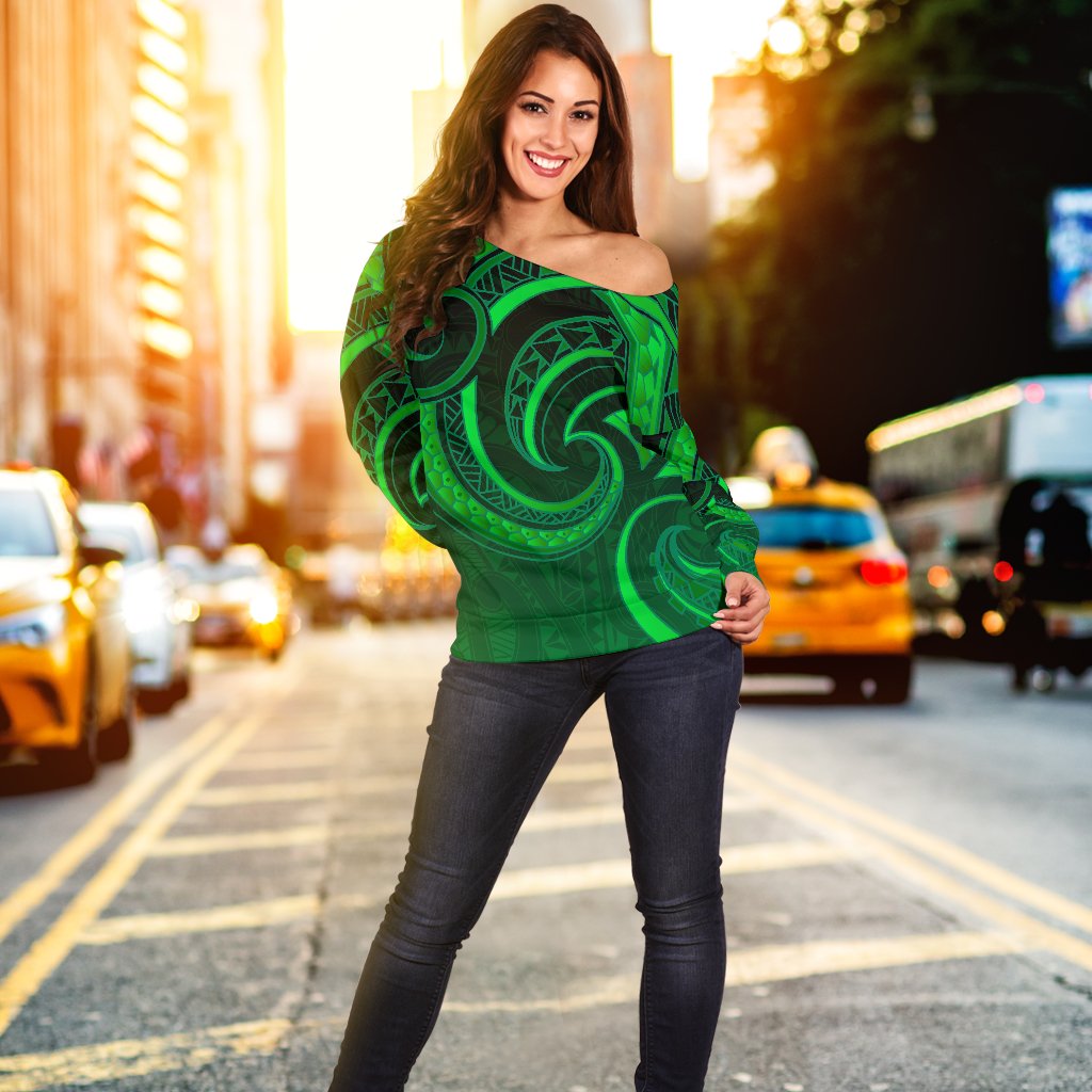 New Zealand Maori Mangopare Women Off Shoulder Sweater Polynesian - Green - Vibe Hoodie