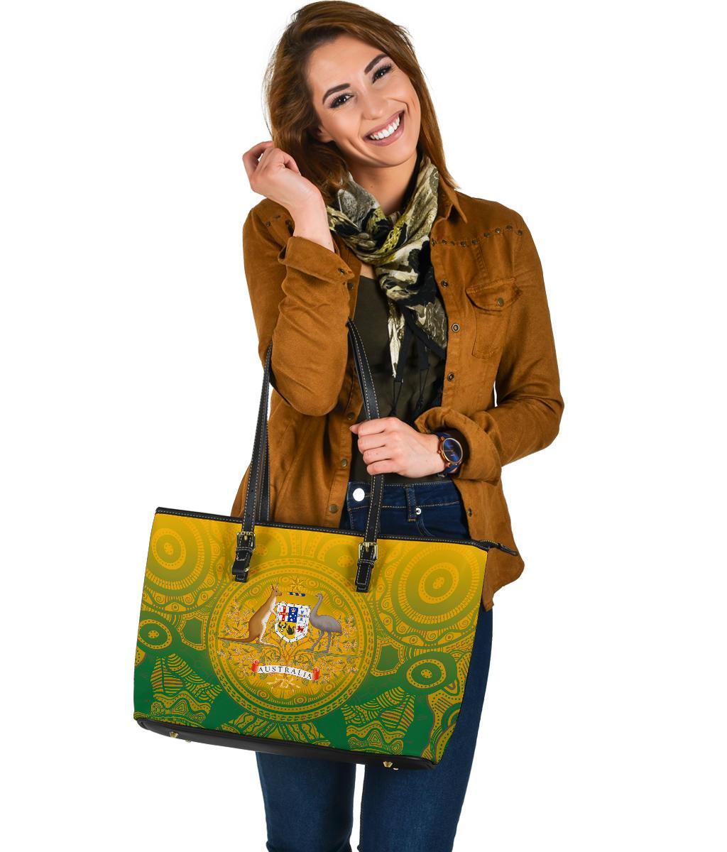 aboriginal-leather-tote-bag-australia-rugby-and-coat-of-arms-ver02