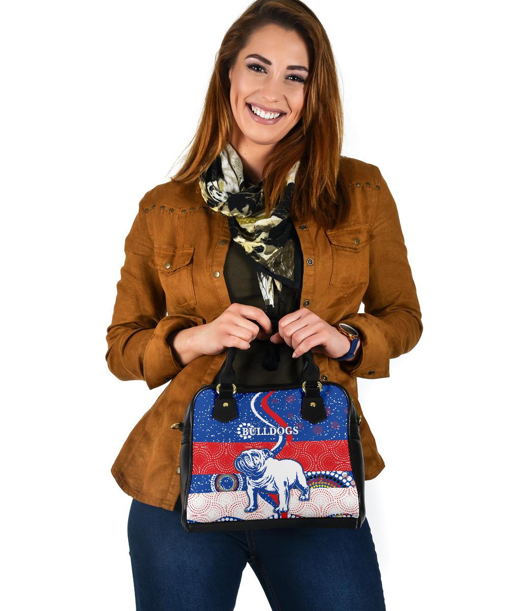 Western Shoulder Handbag Bulldogs Unique Indigenous - Vibe Hoodie