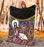 premium-blanket-aboriginal-dot-in-naidoc-week-style