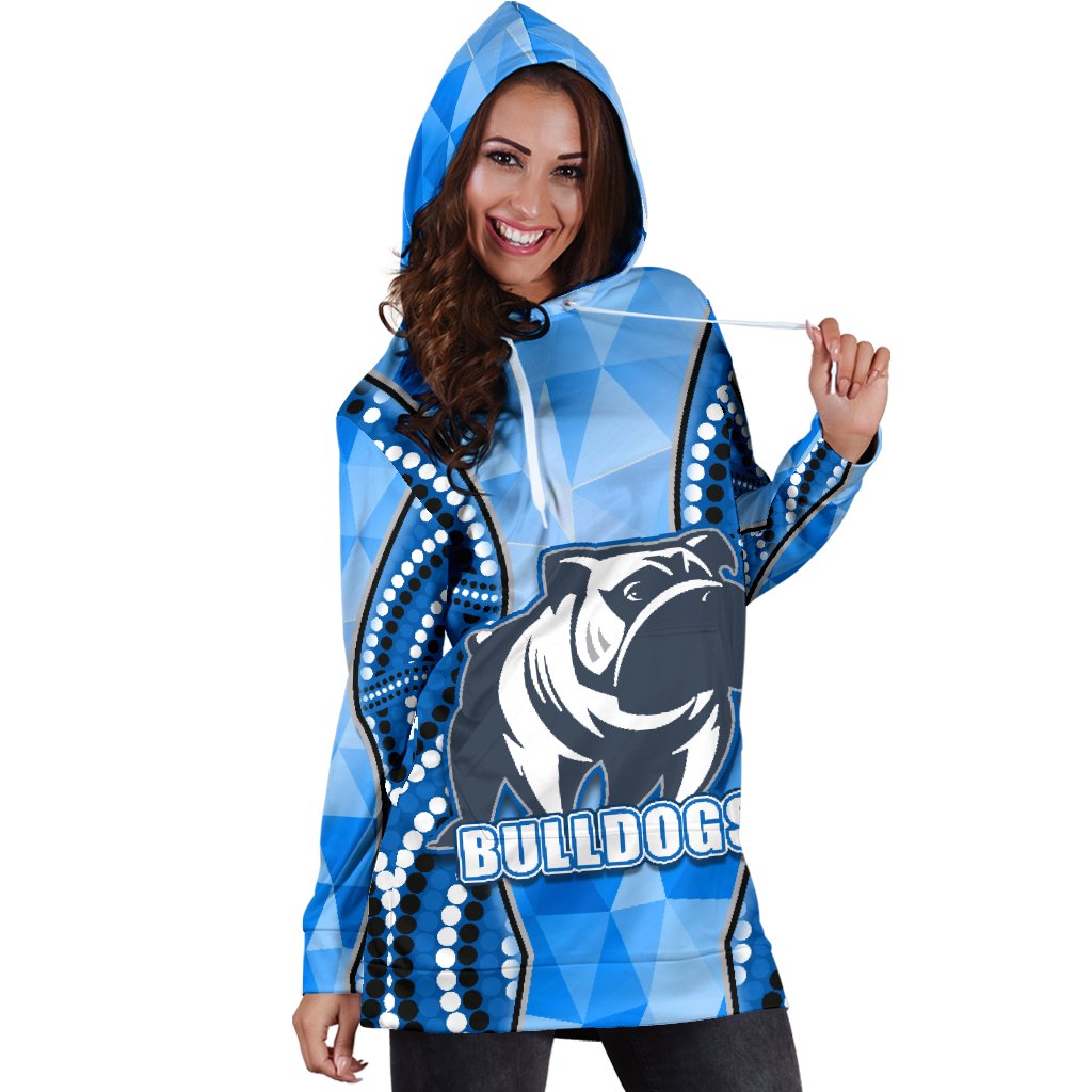 bulldogs-women-hoodie-dress-indigenous-snappy
