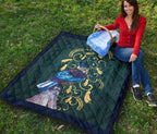tui-bird-with-kowhai-quilt