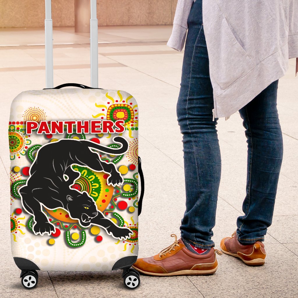 penrith-luggage-covers-indigenous-panthers-white