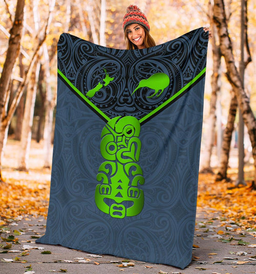 new-zealand-maori-rugby-premium-blanket-pride-version-navy