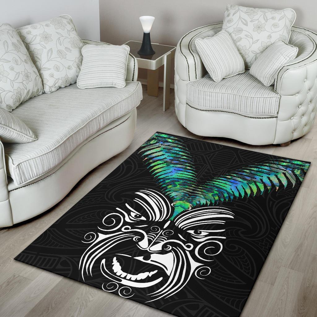 new-zealand-maori-moko-area-rug-paua-shell