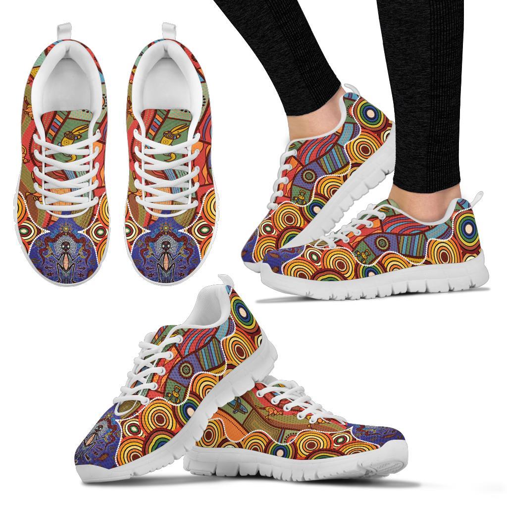 sneaker-shaman-people-and-animals