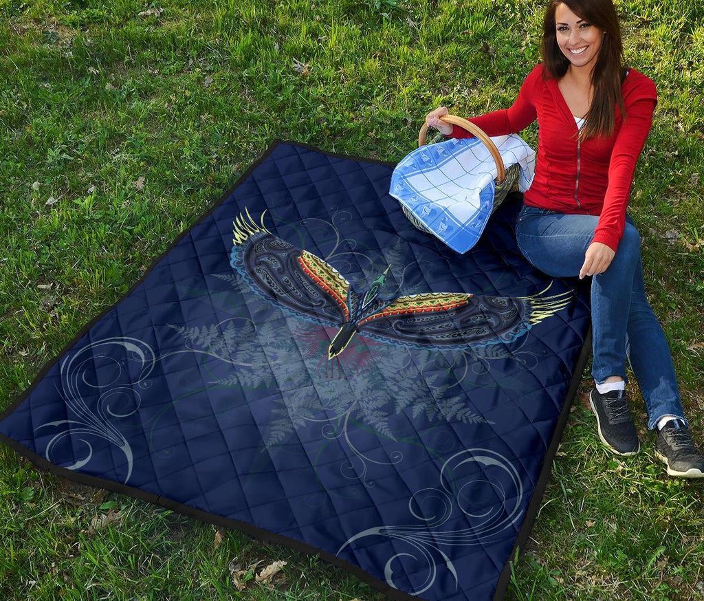 tui-bird-with-silver-fern-design-quilt