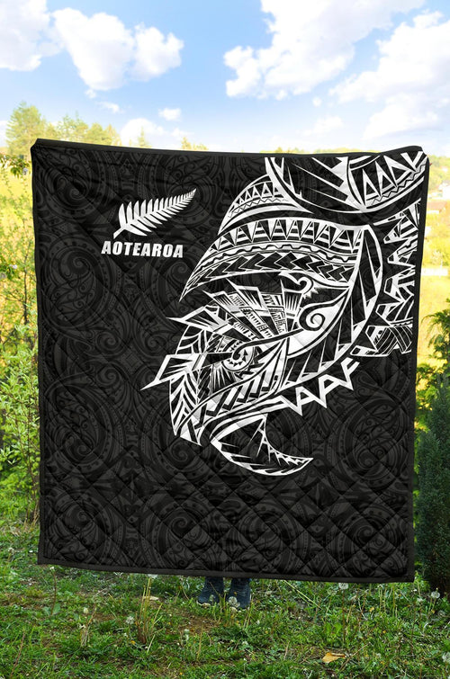 maori-tattoo-premium-quilt-polynesian-style-black