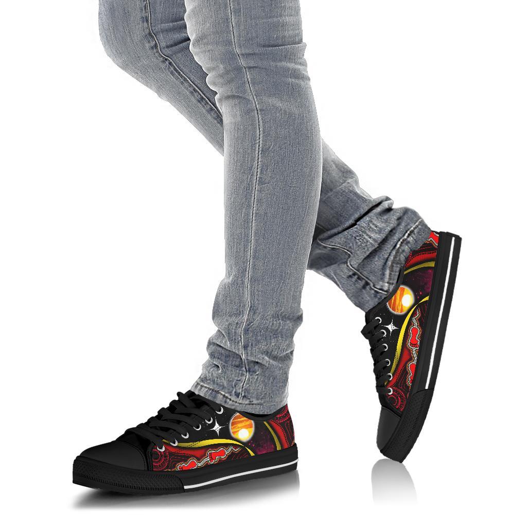 low-top-shoes-australian-aboriginal-flags-symbolic-meaning-black