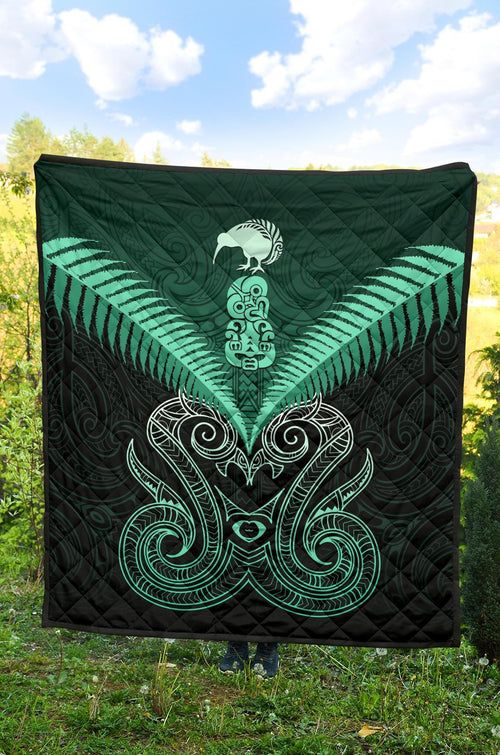 maori-manaia-new-zealand-premium-quilt-turquoise