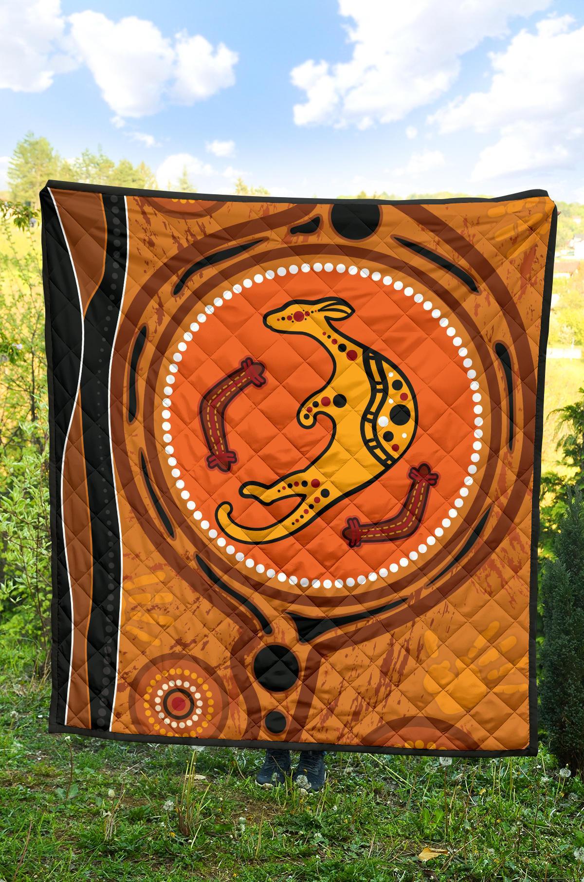 aboriginal-premium-quilt-indigenous-snake-hand-brown-color
