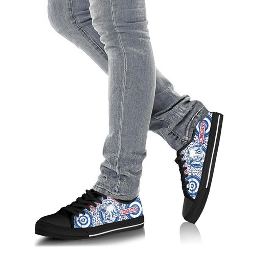 western-low-top-shoe-bulldogs-simple-indigenous