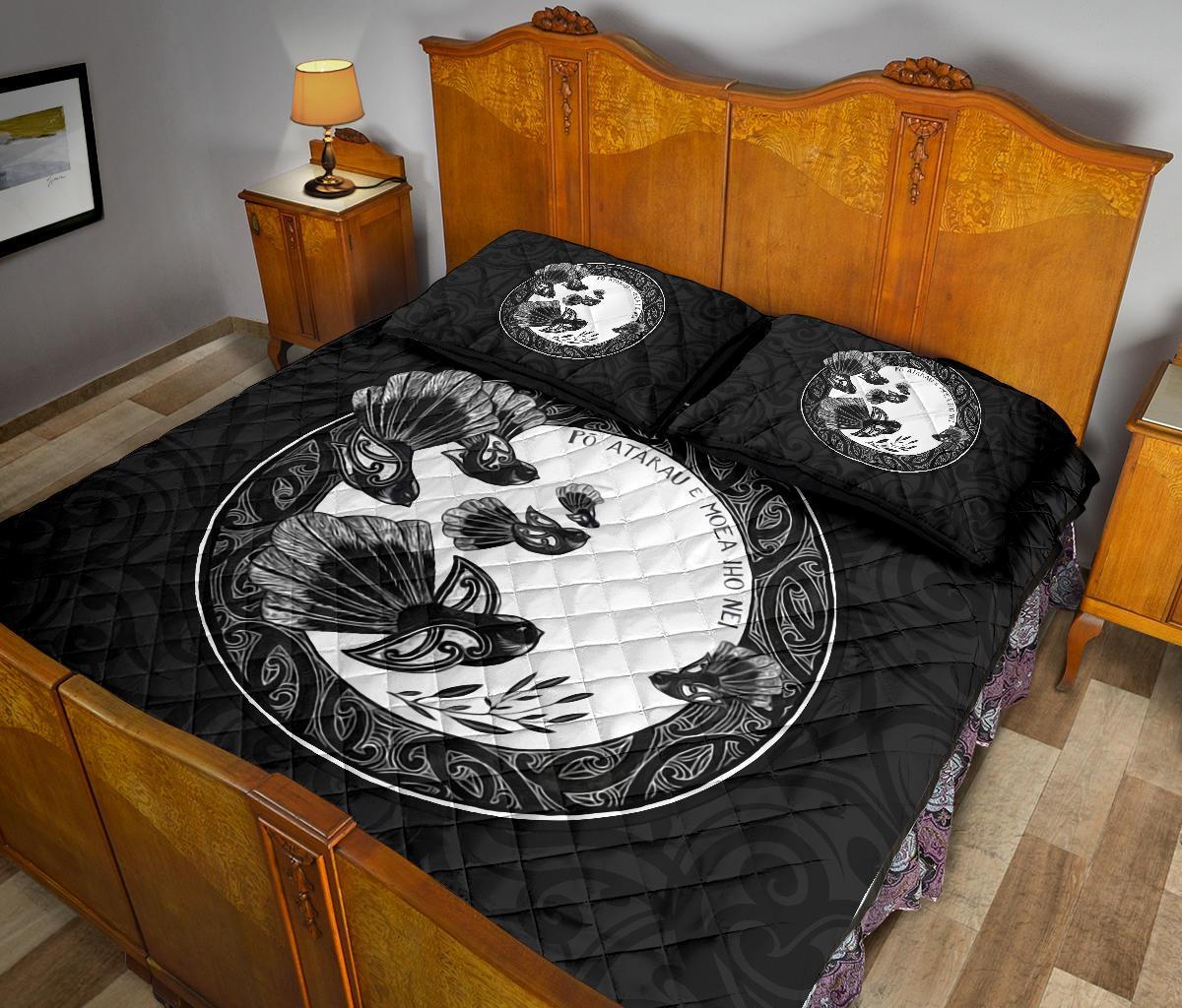 new-zealand-fantails-quilt-bed-set