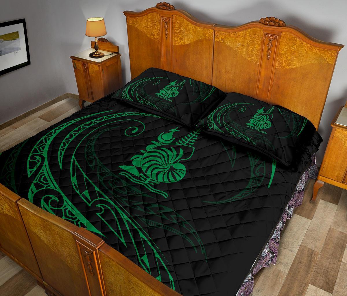 coledonia-islands-quilt-bed-set-green-frida-style