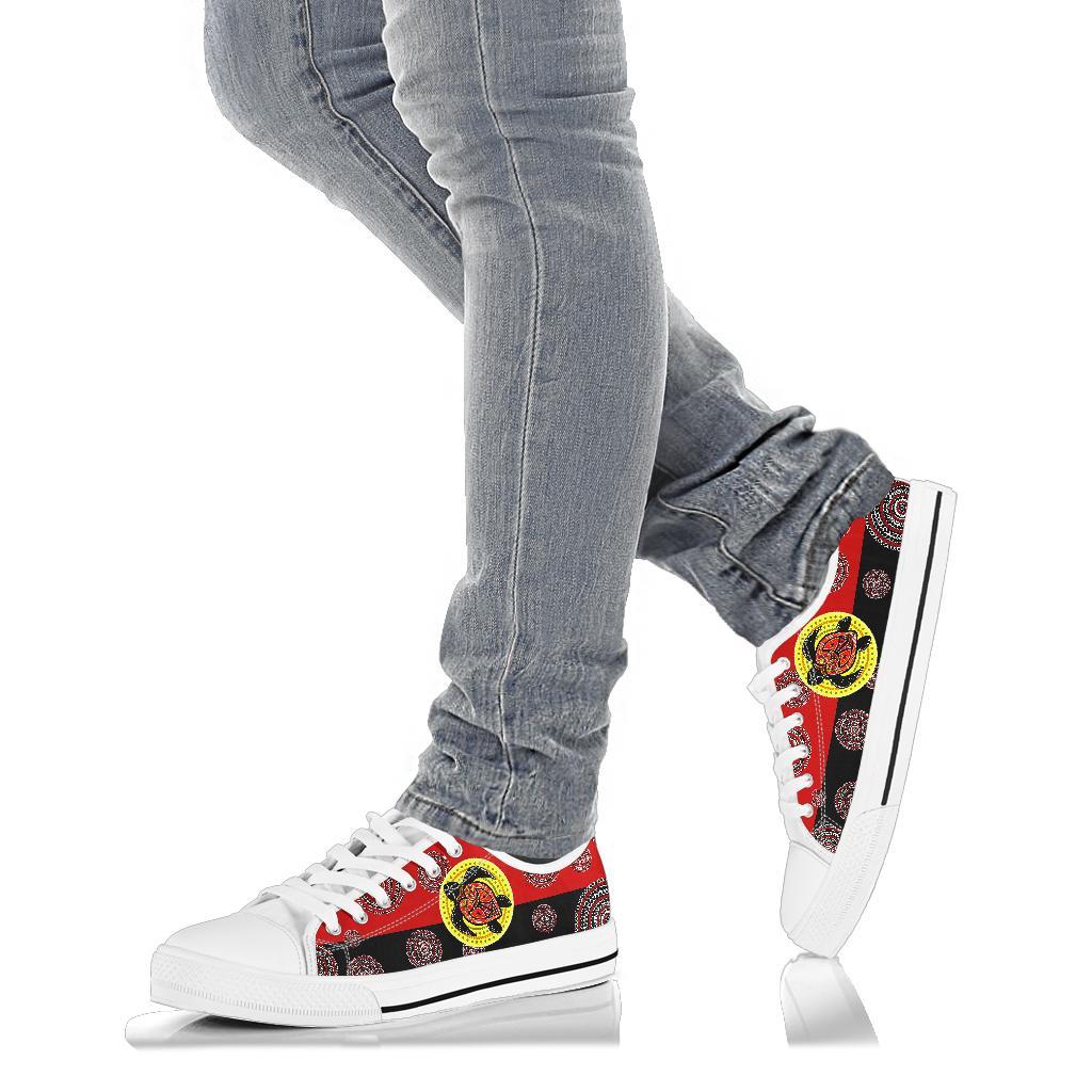 canvas-shoes-aboriginal-dot-painting-shoes-turtle-low-top