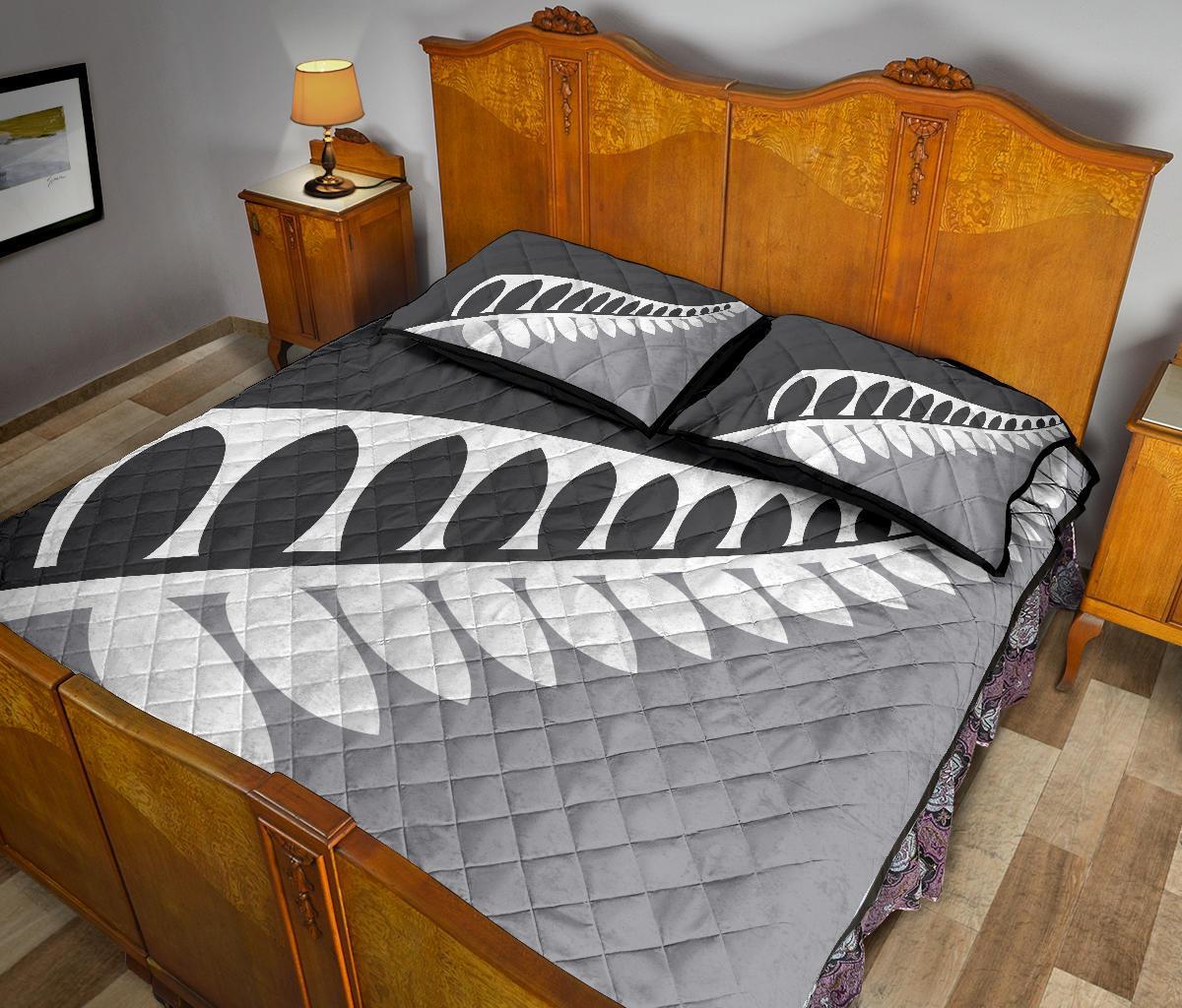 new-zealand-flag-silver-fern-black-and-silver-quilt-bedding-sets