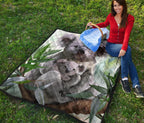 premium-quilts-koala-coverlets-family-painting