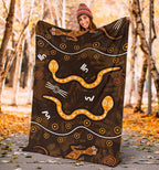 aboriginal-premium-blanket-indigenous-snake-hand-brown-color