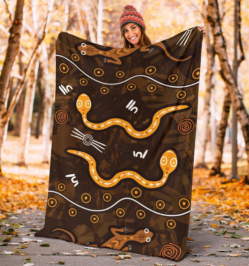 aboriginal-premium-blanket-indigenous-snake-hand-brown-color