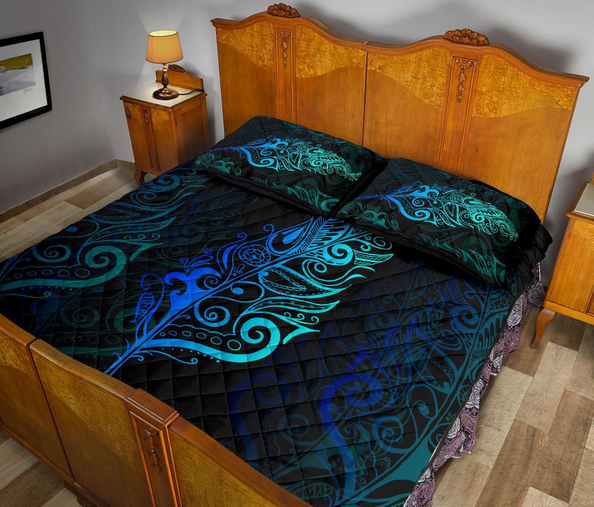 light-silver-fern-new-zealand-quilt-bed-set-blue